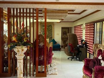 South Forbes Villas