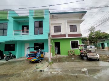 Ready for occupancy 2 Bedroom Townhouse Calamba Bayan