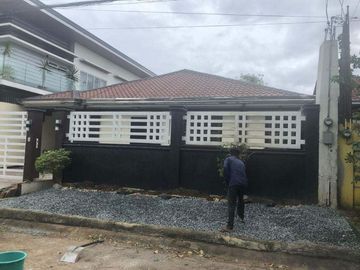 House and Lot 3bedrooms for sale clean title in North Caloocan