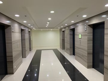 65 sqm One Park Drive Office Space For Sale in BGC, Taguig City