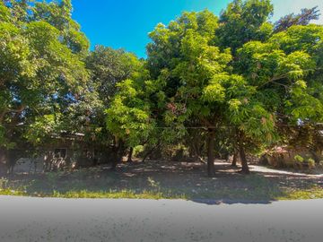 Residential Lot With Mountain View For Sale