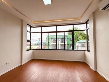 Newly Built Semi-Furnished Modern Single House and Lot For Sale in BF Resort Vil