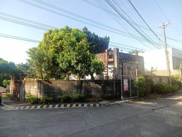 Corner Unit in Palmera Homes Phase1, SJDM Bulacan near Starmall best location