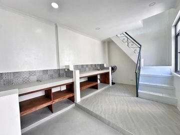 BUNGALOW MODERN CLASSIC DESIGN HOUSE FOR SALE IN SUCAT PARANAQUE