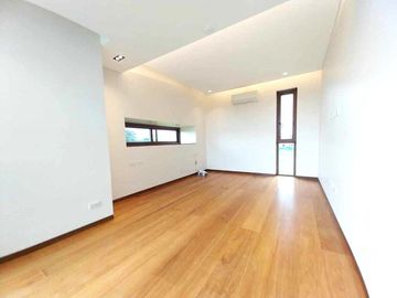 For Sale Semi-Furnished Modern Design Three (3) Storey Single Detached House and