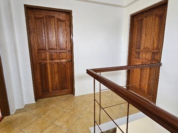 2 Storey House Near Cebu INTERNATIONAL School