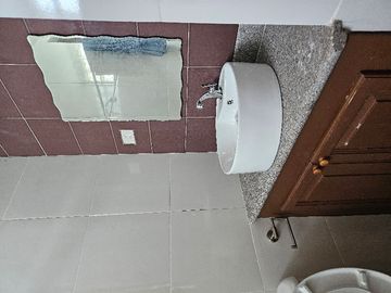 2 Storey House Near Cebu INTERNATIONAL School
