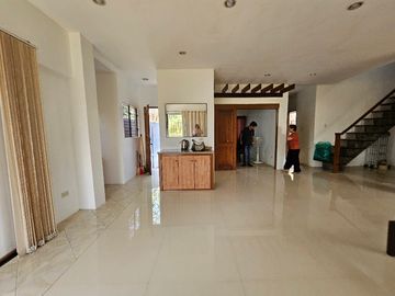 2 Storey House Near Cebu INTERNATIONAL School