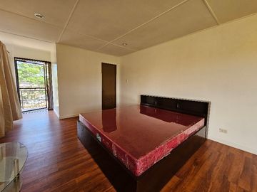 2 Storey House Near Cebu INTERNATIONAL School