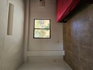 2 Storey House Near Cebu INTERNATIONAL School