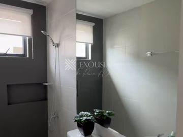 For Sale 4BR Single Detached House & Lot in Alaminos Laguna