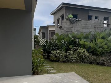 For Sale 4BR Single Detached House & Lot in Alaminos Laguna