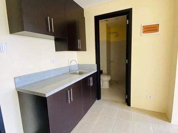 Rent to Own Condo near BGC Makati The Rochester Garden 1 Bedroom Unit