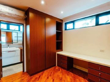 Brand New Premium  5 bedroom House in Capitol Homes, QC for Sale