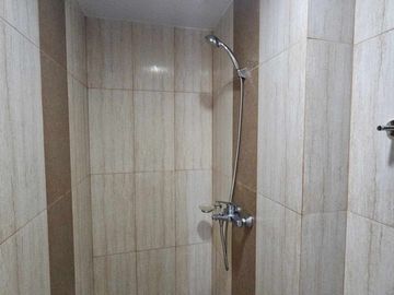Unfurnished Penthouse Unit for Sale @ 8 Adriatico, Ermita, Manila