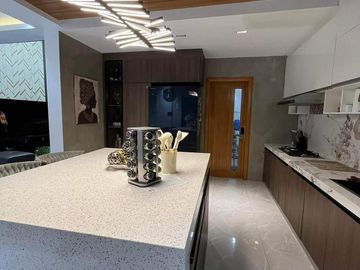 Spacious 3-Storey 5-Bedroom Modern House with Pool Near SM Pampanga