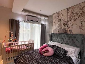 Spacious 3-Storey 5-Bedroom Modern House with Pool Near SM Pampanga
