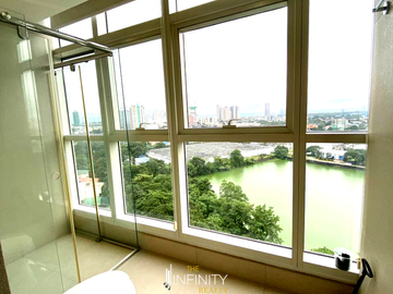 For Sale 2 Bedroom in Sky Villa, Quezon City