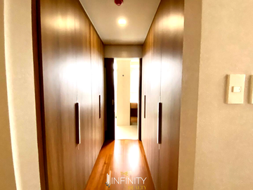 For Sale 2 Bedroom in Sky Villa, Quezon City