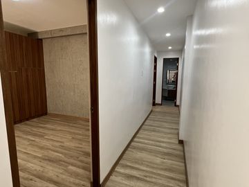 5 Bedroom Townhouse for Sale in Sta. Mesa Manila