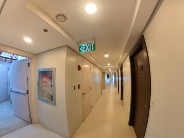 New 1 Bedroom for Sale | 38 Park Avenue, Cebu IT Park | Infinity Pool & Gym