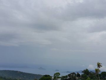 House and Lot in Tagaytay with a Perfect View of the Taal Volcano