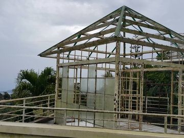 House and Lot in Tagaytay with a Perfect View of the Taal Volcano