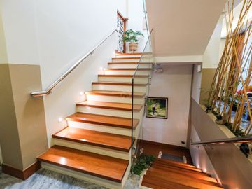 Elegant 4 Bedroom Fairway House and Lot with roofdeck in Manila Southwoods