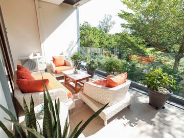 Elegant 4 Bedroom Fairway House and Lot with roofdeck in Manila Southwoods