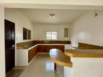 For Sale Pre Owned Bungalow House w/ Spaceous Backyard Near Holy Angel Universit