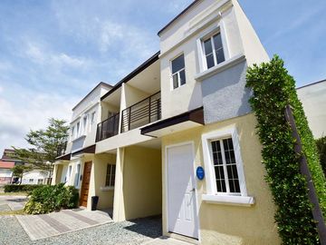 3BR Thea Unit Townhouse for Sale in Tapia, General Trias, Cavite