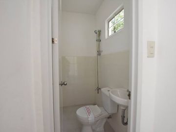 3BR Thea Unit Townhouse for Sale in Tapia, General Trias, Cavite