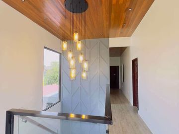 Charming 3-BR American Style House with Mini Garden in San Fernando, Pampanga