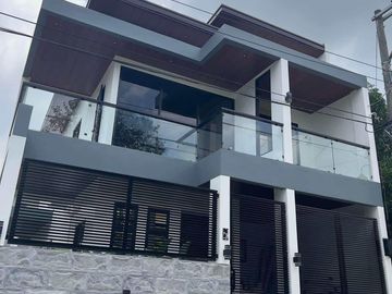 Charming 3-BR American Style House with Mini Garden in San Fernando, Pampanga
