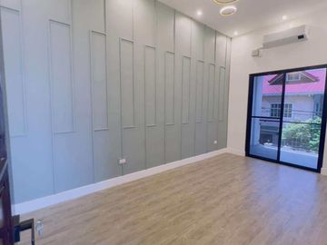Charming 3-BR American Style House with Mini Garden in San Fernando, Pampanga