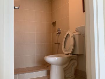 The Grove by Rockwell Condominium 2 Bedroom for Sale, Pasig City