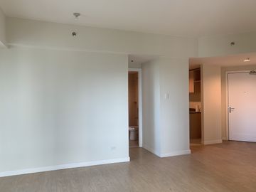 The Grove by Rockwell Condominium 2 Bedroom for Sale, Pasig City