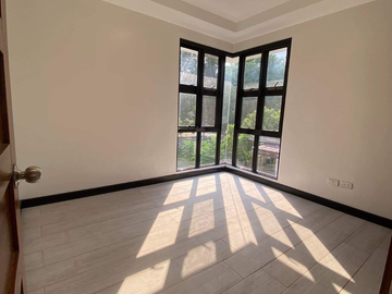 MODERN HOUSE AND LOT NEAR SM TELABASTAGAN CSFP - wITH OPEN LAYOUT