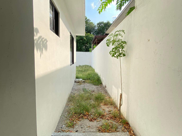 MODERN HOUSE AND LOT NEAR SM TELABASTAGAN CSFP - wITH OPEN LAYOUT