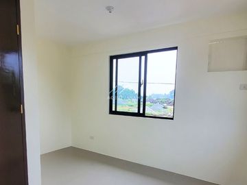 Affordable RFO Townhouse in Sonrisa San Pablo, Laguna
