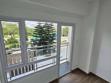 1BR with Balcony at Cool Suites, Wind Residences Tagaytay | Perfect for Airbnb