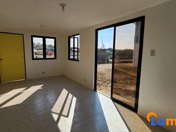 A V-Gift for your partner! Feb Promo Housing at Calamba, Laguna As low as 3% DP!