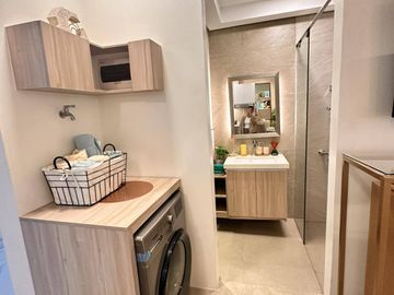 Spacious 2BR Condo w/ Balcony at Westwind, Lancaster New City – ₱21K/Month