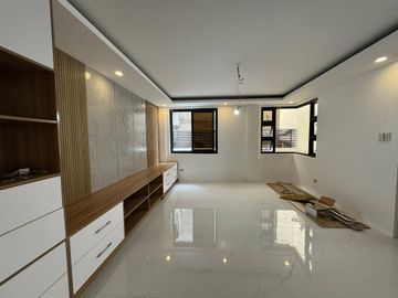 Brand New Home: 4BR Single Detached in Kingspoint Subdivision, Quezon City - Rey