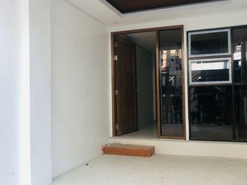 Most Affordable Brand New Townhouse in Banawe Quezon City near University Belt