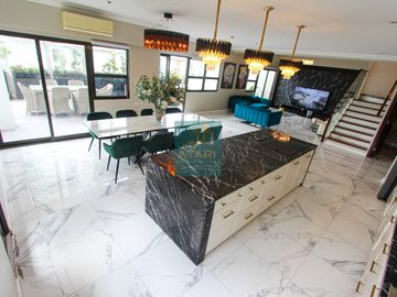 Luxurious 3BR Bi-level Penthouse in Avalon, Cebu Business Park for Sale!