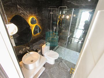 Luxurious 3BR Bi-level Penthouse in Avalon, Cebu Business Park for Sale!