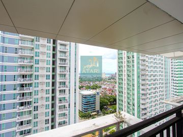Luxurious 3BR Bi-level Penthouse in Avalon, Cebu Business Park for Sale!