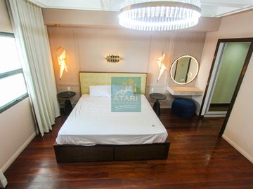 Luxurious 3BR Bi-level Penthouse in Avalon, Cebu Business Park for Sale!