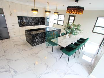 Luxurious 3BR Bi-level Penthouse in Avalon, Cebu Business Park for Sale!